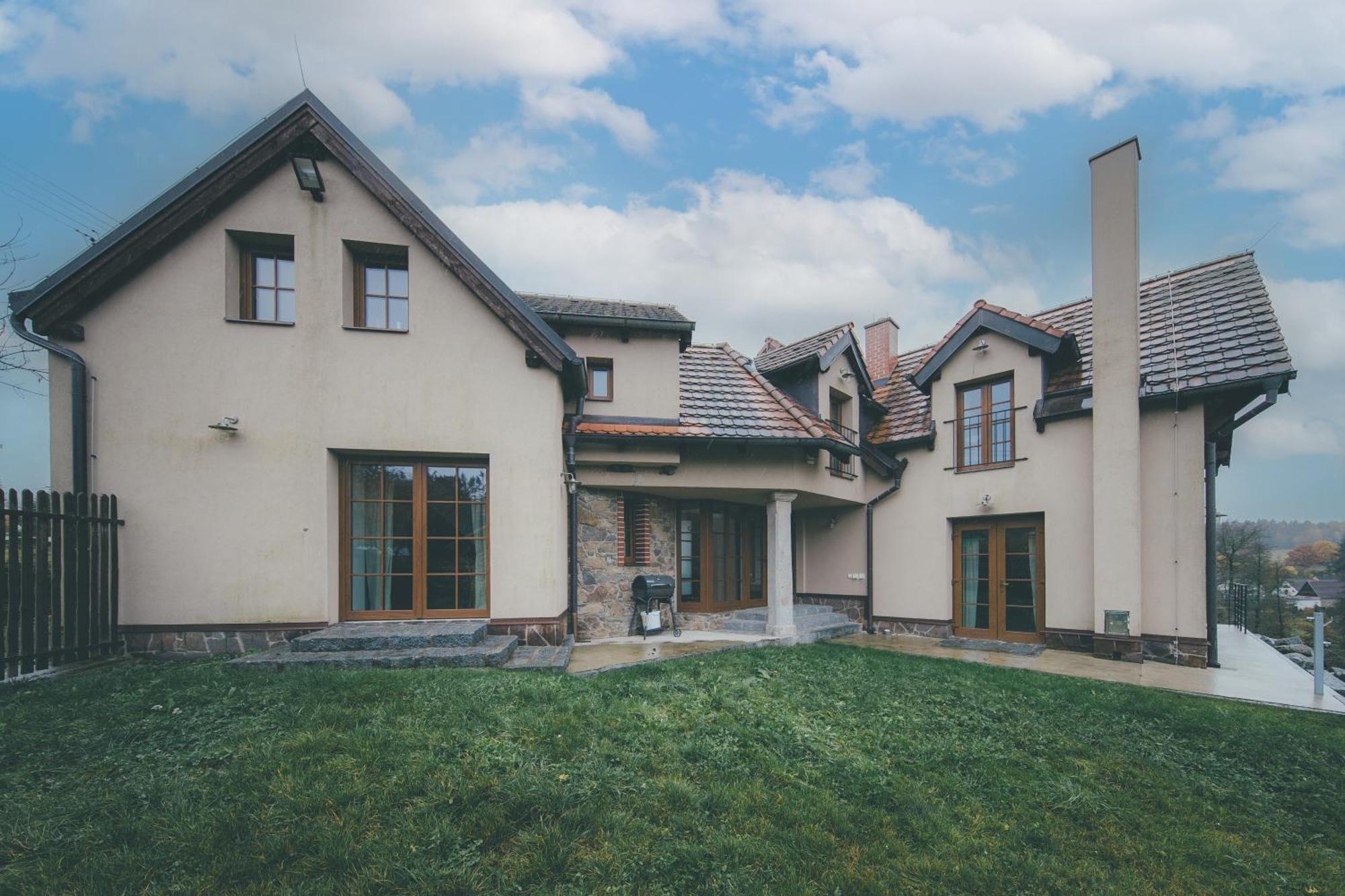 Chalupa Lodge *