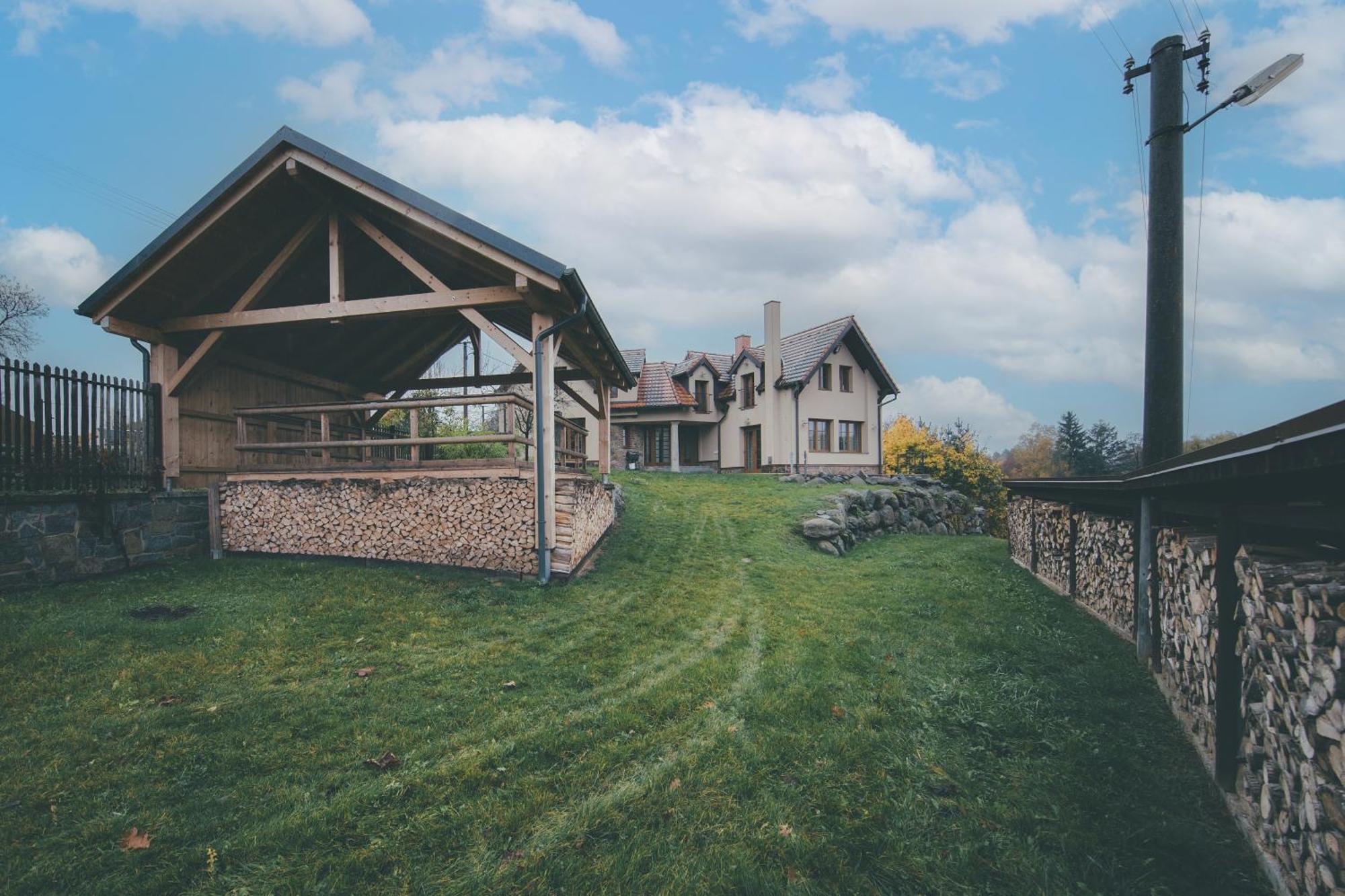 Holiday home Chalupa Lodge Varvazov