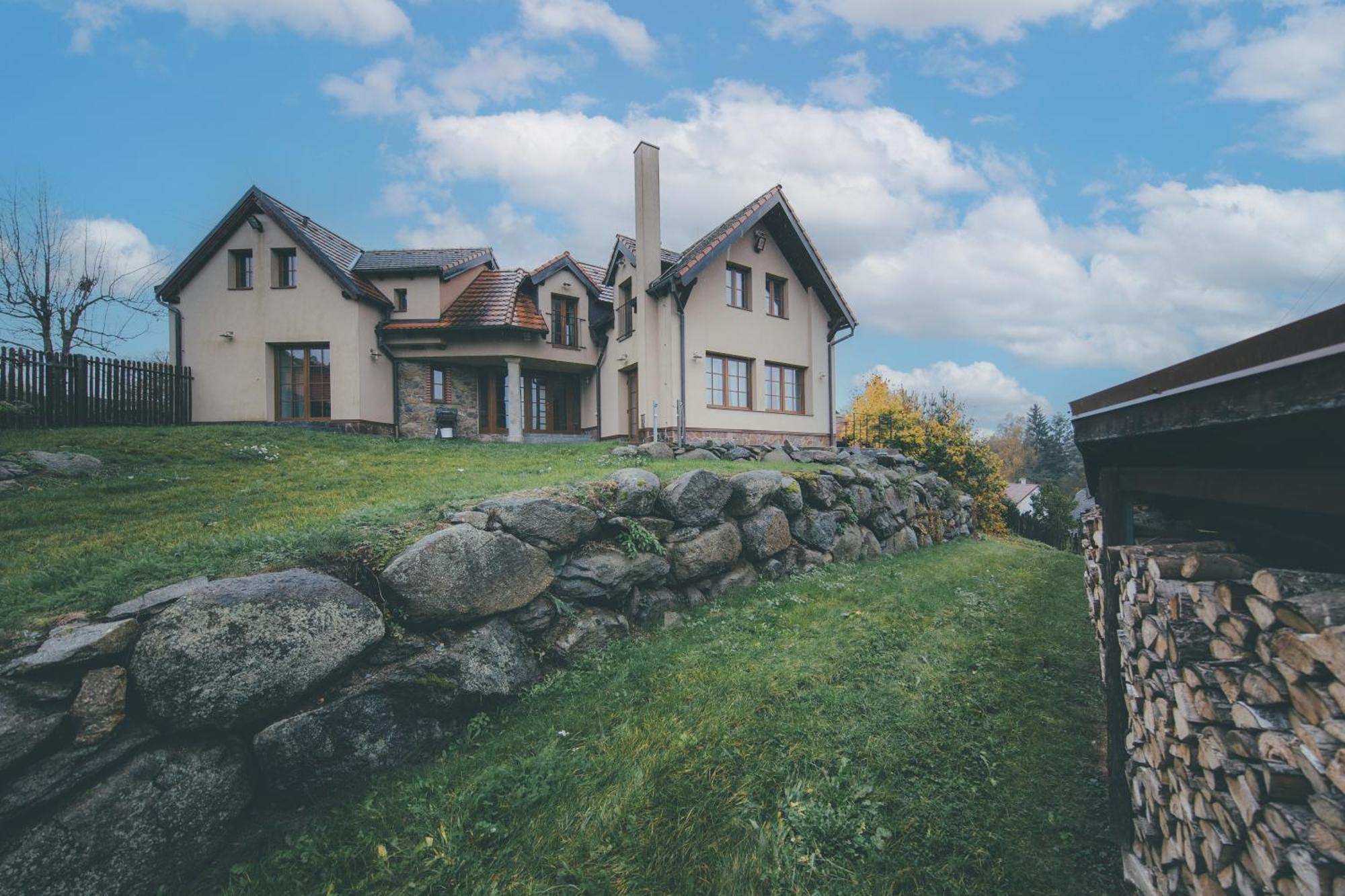 Chalupa Lodge *